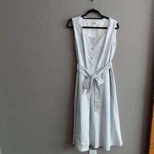 Button down dress with pockets